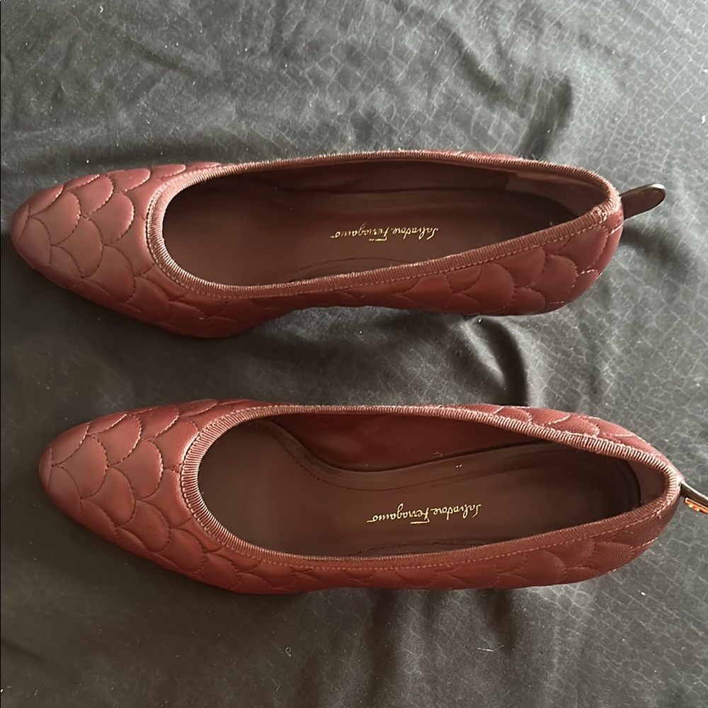 Elegant Brown Quilted Women's Flats